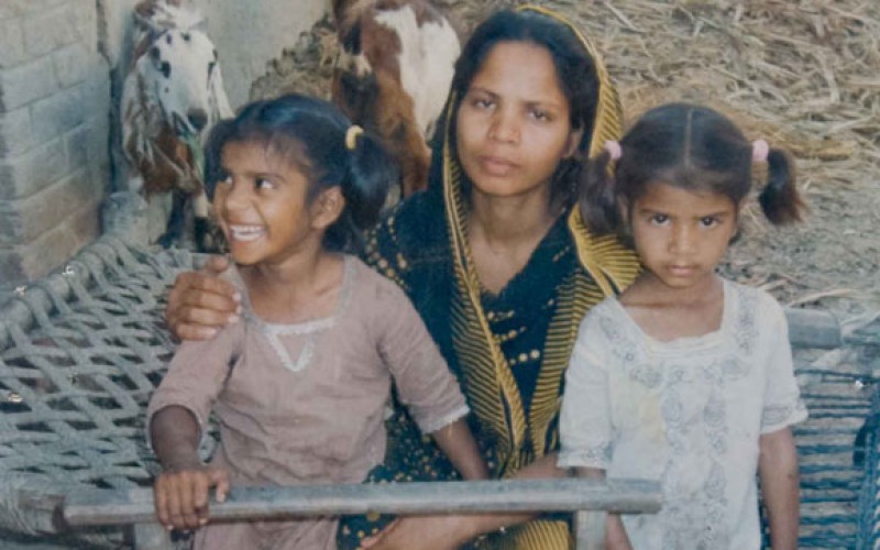 Asia Bibi, la chrétienne condamnée à mort pour blasphème au Pakistan, “perd espoir”
