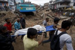 Népal : Plus d’un millier de morts après un violent séisme