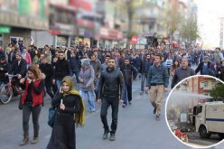 La police turque disperse une manifestation kurde à Diyarbakir – vidéo