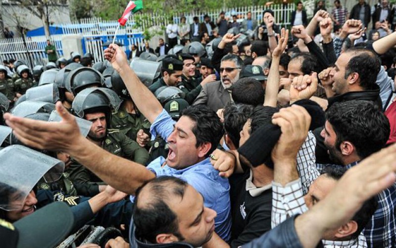 Iran: arrestation de 40 personnes pour l’attaque contre l’ambassade saoudienne à Téhéran