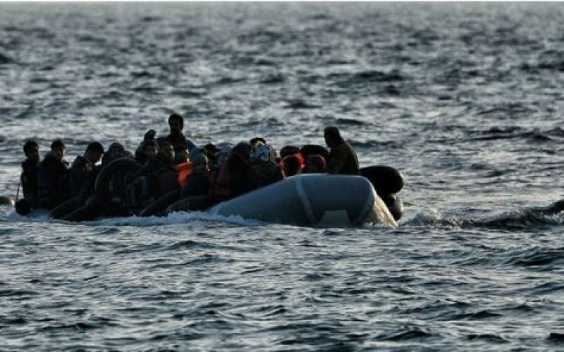 Grèce: 5 migrants, dont un enfant, se sont noyés en Egée, 4 disparus