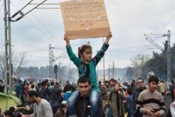 12 000 migrants bloqués à la frontière entre la Grèce et la Macédoine